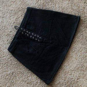 H&M black skirt